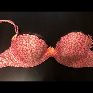 Victoria’s Secret Sexy Little Things 34C bra
